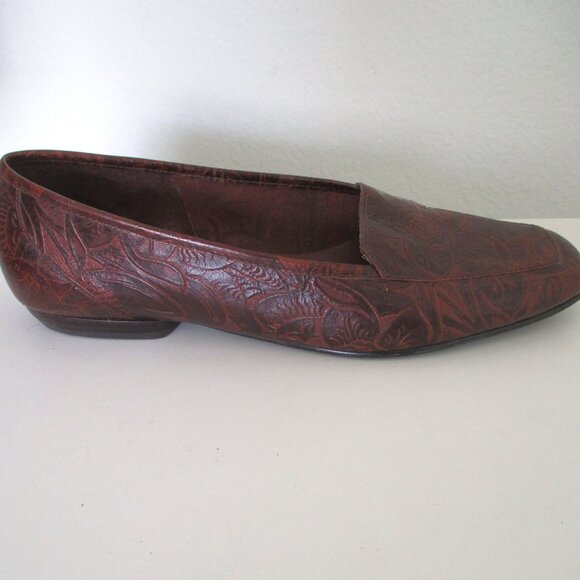 Antonio Melani Womens Brown Hand-tooled Leather Flat Loafer - Size 9M - Picture 3 of 9